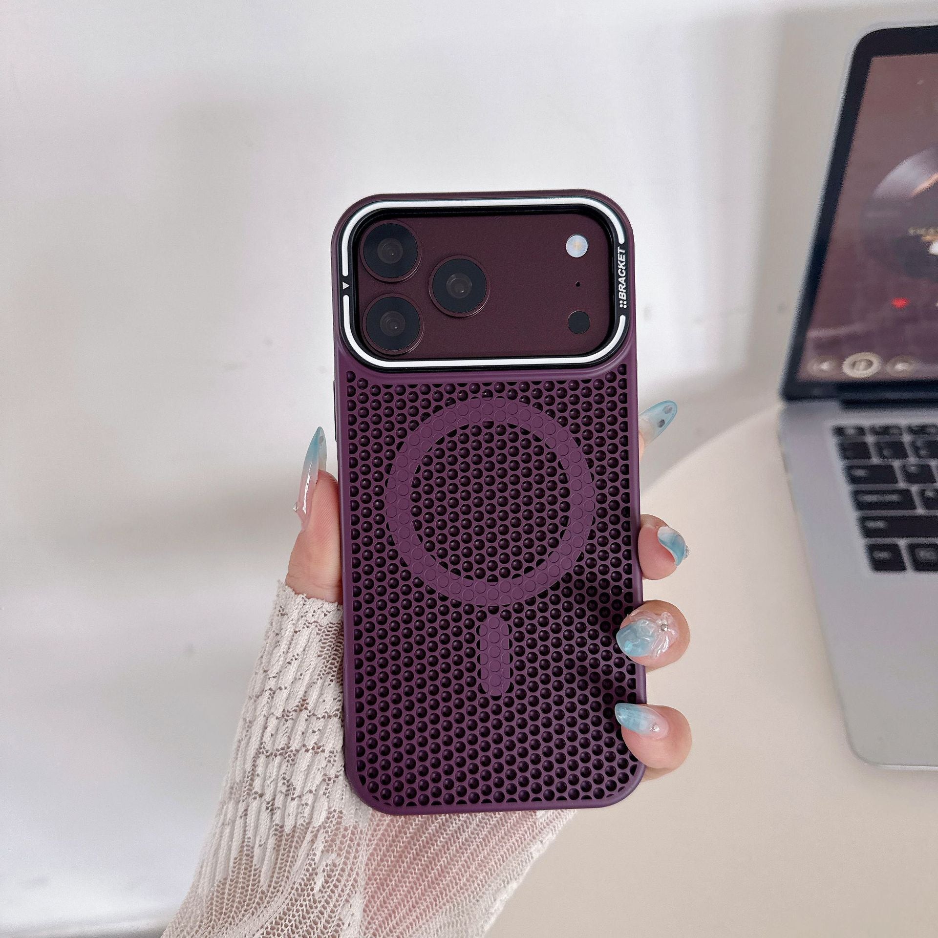 iPhone 18 Pro Max honeycomb cooling case product view